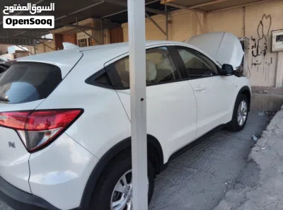 هوندا HR-V Standard 4