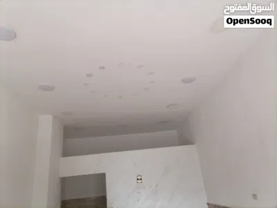محل عرض 3.5 طول 6 متر الزرقاء الجديده شارع 16 3