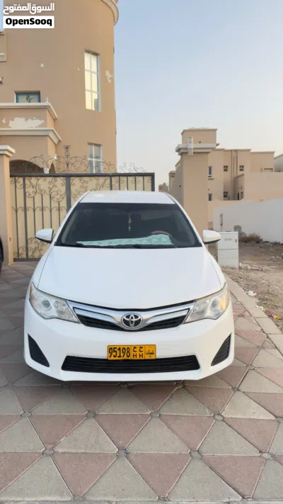 تويوتا كامري LE 4