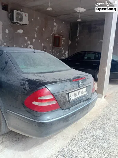Mercedes Benz E-Class E 350 3