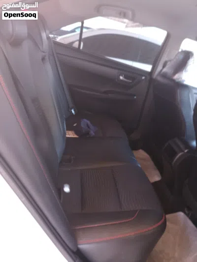Toyota Camry XLE 4
