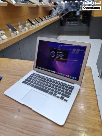 Apple MacBook Air core i5 Dual-Core 4GB RAM 128GB SSD 13"Disply 4