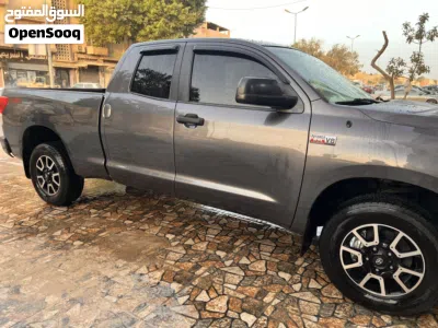 Toyota Tundra SR5 3