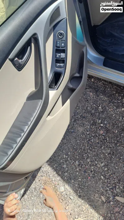 Hyundai Elantra GLS 3