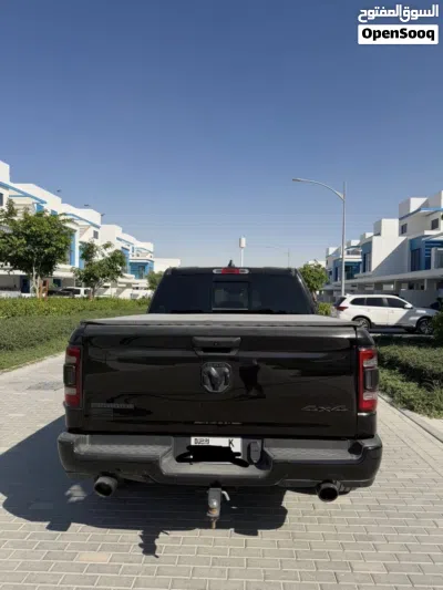 Dodge Ram Big Horn 4