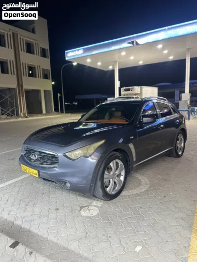 Infiniti FX35 Sebastian Vettel Edition 4