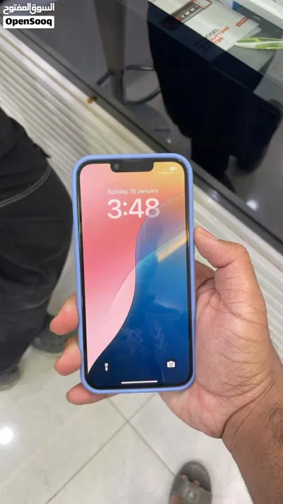 Iphone 13 pro sierra blue and battery health is 94% and storage is 256gb and quality is very gooood 2