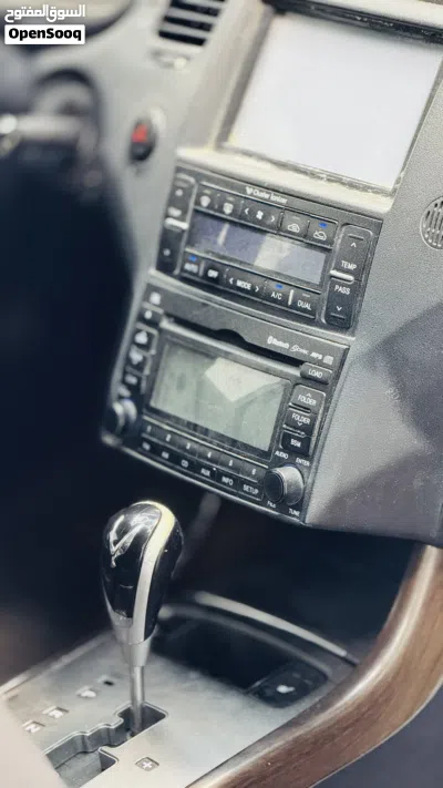 Hyundai Azera Standard 4