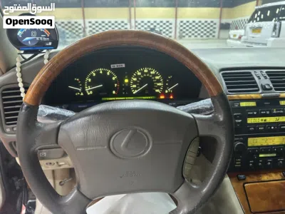 لكزس LS LS 400 4