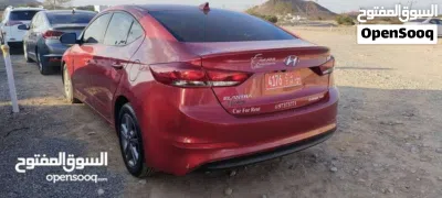 Hyundai Elantra SEL 4