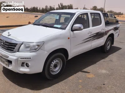 Toyota Hilux GL 2