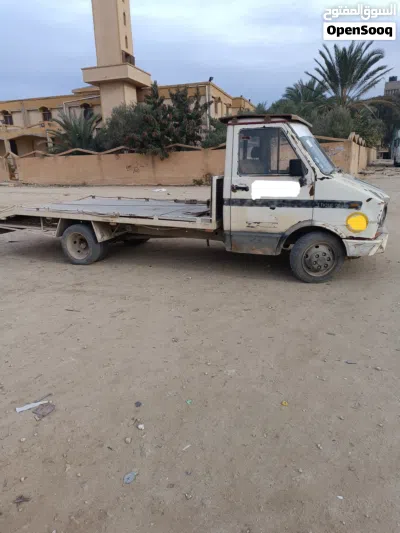 ساحبة افيكو للبيع 4