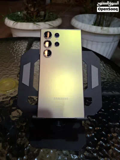 سامسونج s24 Ultra بحالة ممتازة جدا 256/12 2