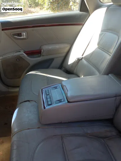 Hyundai Azera GL 3