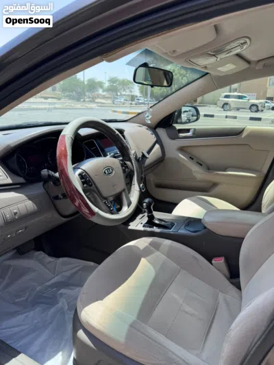 Kia Cadenza Standard 4