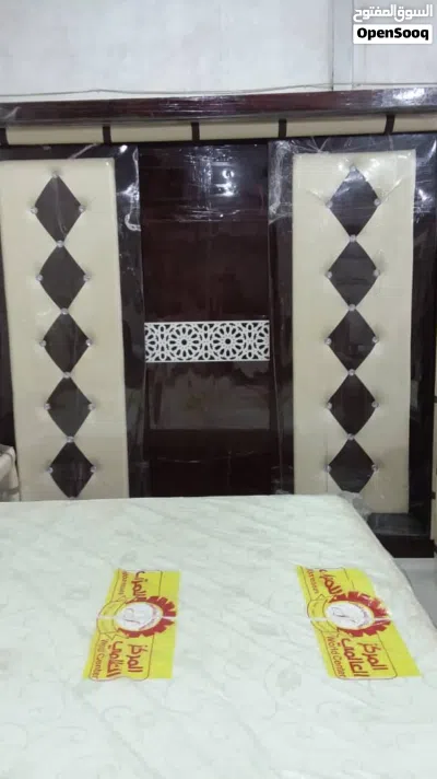دولاب غرفة نوم خشب ماليزي (مستعمل بحالة ممتازة) للبيع 4