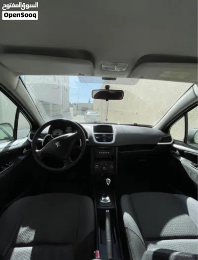 Peugeot 207 Standard 3