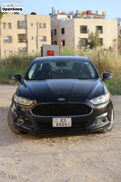 Ford Fusion SE 2