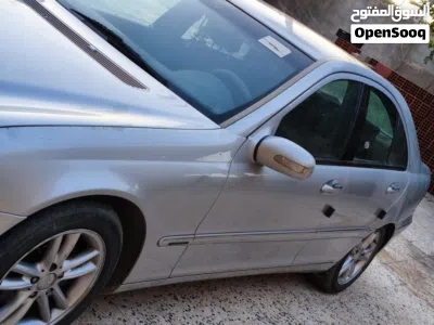 مرسيدس بنز الفئة-C C 200 4