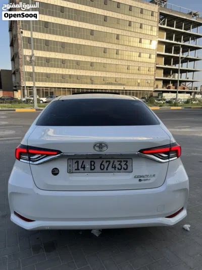 تويوتا كورولا Hybrid 3