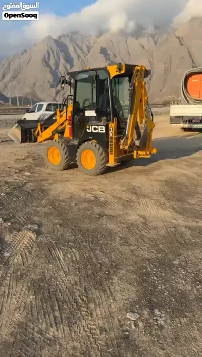 جي سي بي 1CX, للايجار اليومي ساعه 7 ريال 3