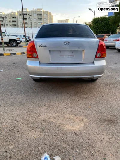 Hyundai Verna EX 2