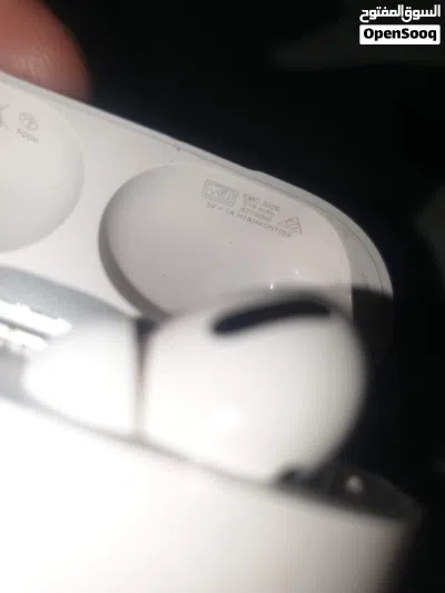 سماعة ابل اير بود air Pods pro apple اصلية 4