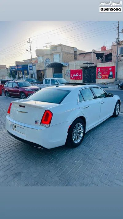 Chrysler 300 300S V6 3