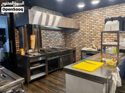 مطعم شاورما و سناكات موقع حيوي في مرج الحمام للبيع 3