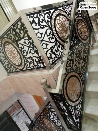 ورشة أنجاز لكافة اعمال الحدادة ابواب شبابيك محجرات ديكورات ستاند ملابس جلسات متنقلة شوايات بانواعها 3