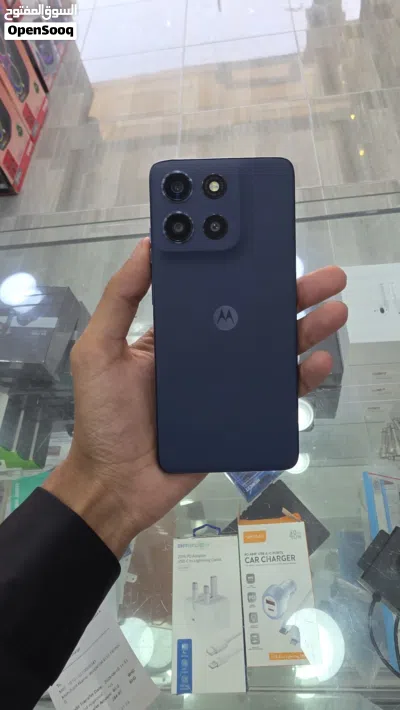 moto g56 5g 8 256 used only one corner is damage 3