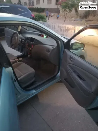 Toyota Prius Eco 2