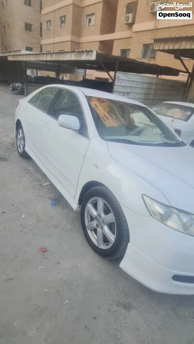 تويوتا كامري SE 3