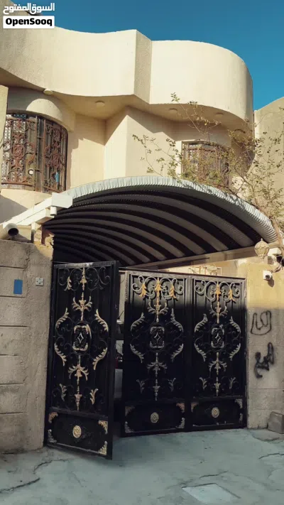 بيت طابقين موقع ممتاز جدا 4