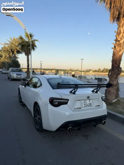 تۆیۆتا GT86 Standard 4