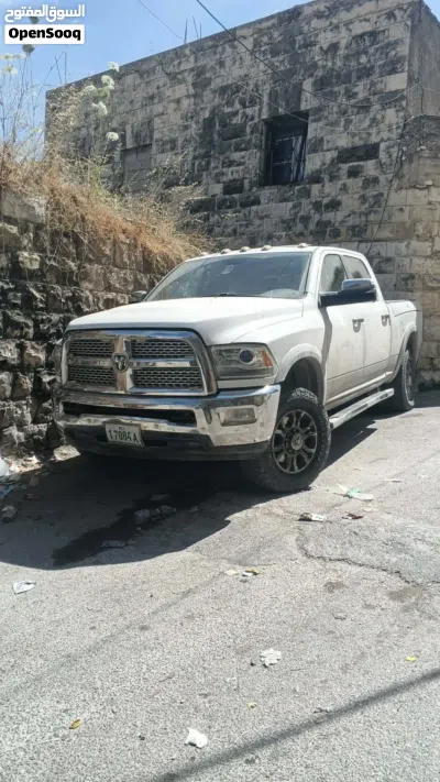 Dodge Ram Big Horn 2