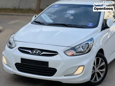 Hyundai Accent Limited 3