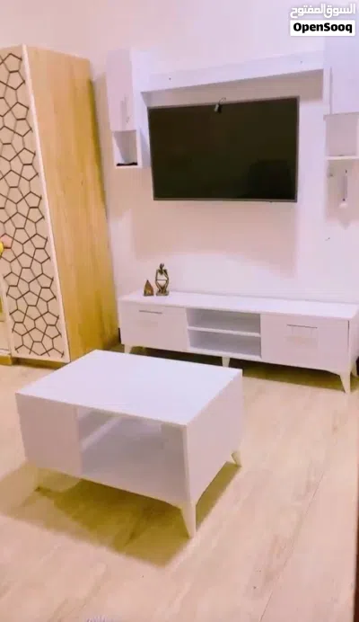 ميز تلفزيون 4