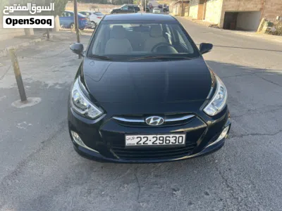 Hyundai Accent GLS 3