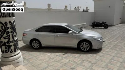 Toyota Camry GLX 2
