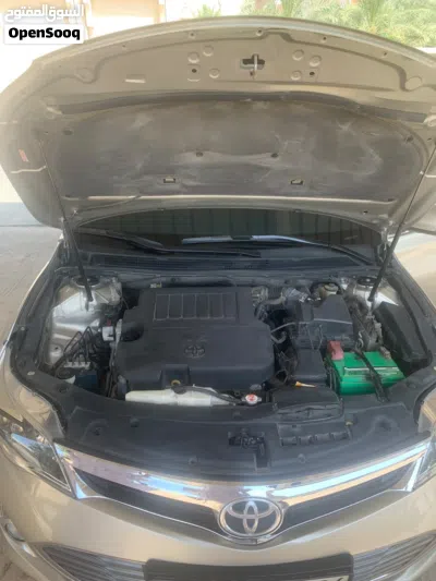 Toyota Avalon XLE 2