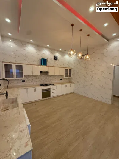 فيلا للبيع المعبيله قريب شارع النور/Villa for sale in Al Maabilah, near Al Noor Street 3