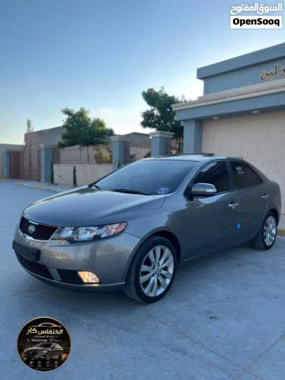 Kia Forte LXS 3