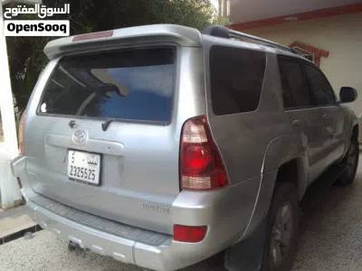 Toyota 4 Runner SR5 3