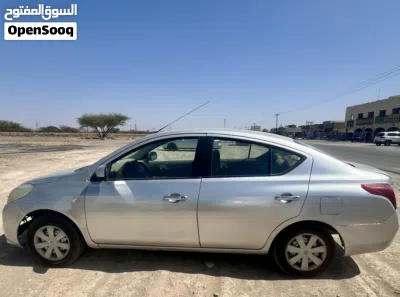 Nissan Sunny Standard 2