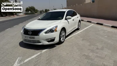 Nissan Altima SV 2