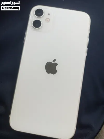 iphone 11 white 4