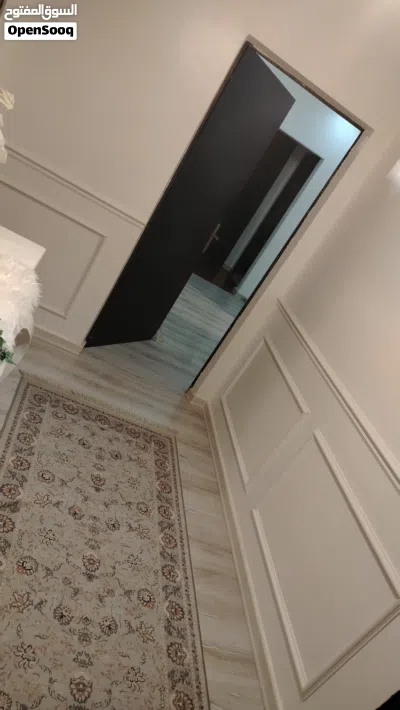 شقة في الهضبة طول 2