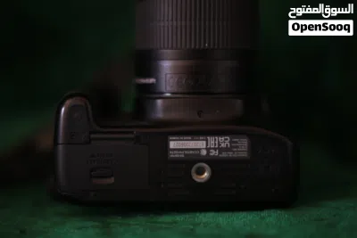 CameraCanon EOS 4000D DSLR 4