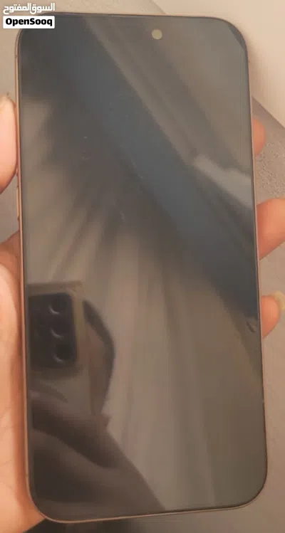 ايفون 16pro max ذاكرة 512 بطارية 94 وكاله شبه جديد 3
